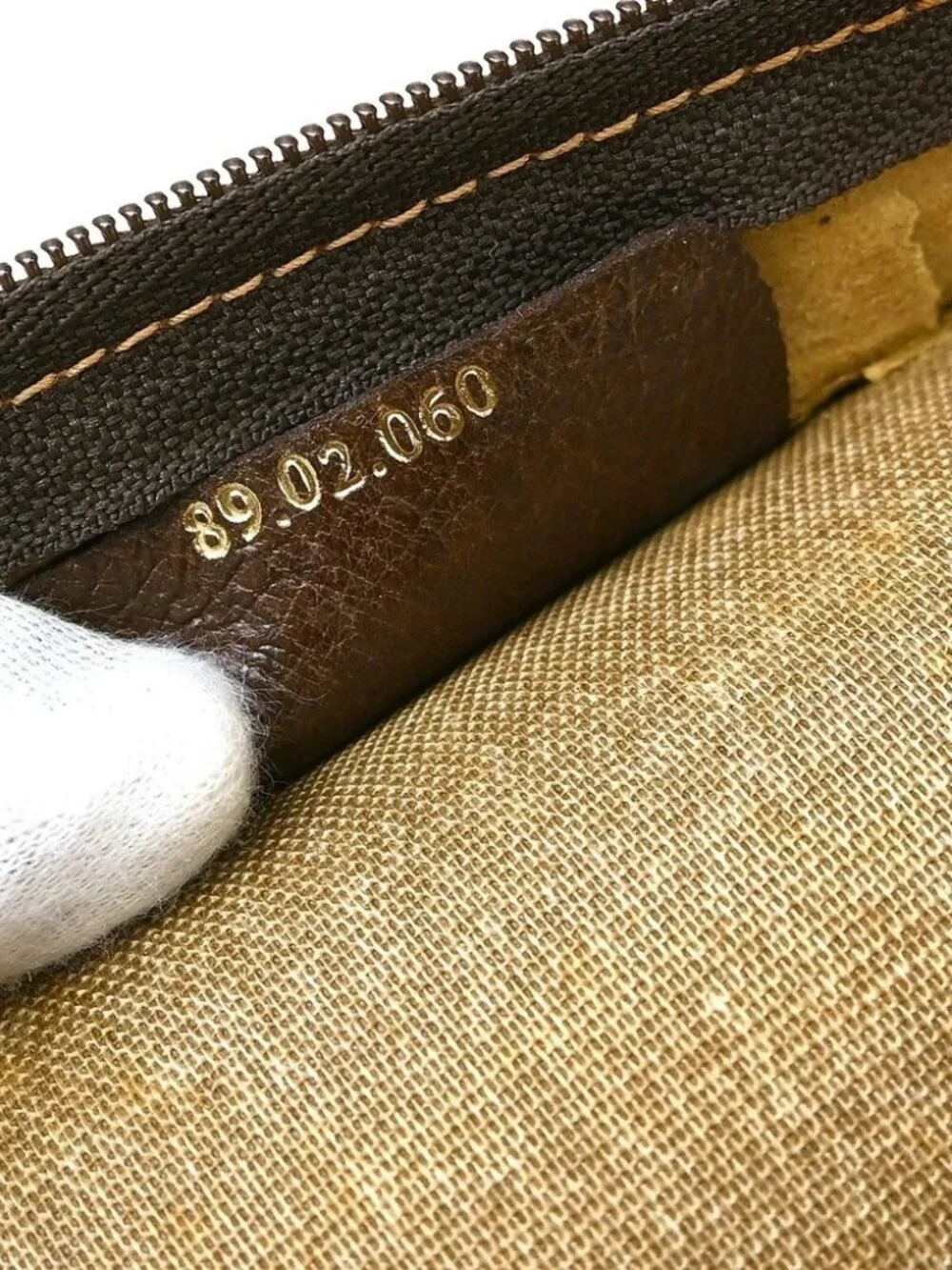 Gucci Beige GG Sherry Clutch Bag
